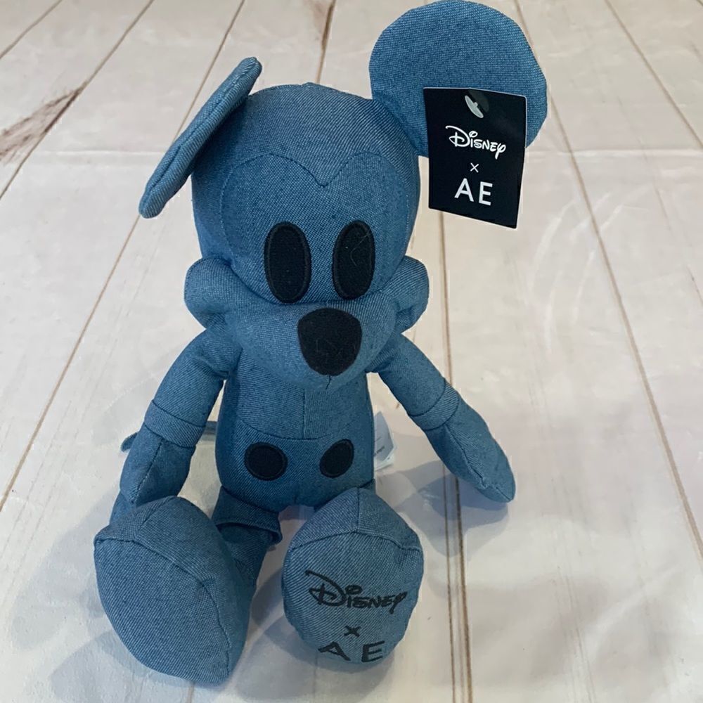 Disney Mickey Mouse X AE NWT Special Edition